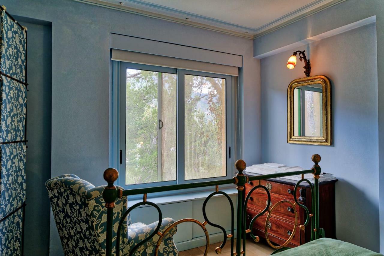 Luxury Apartment And Charm Sea View Isola Bella Таормина Экстерьер фото